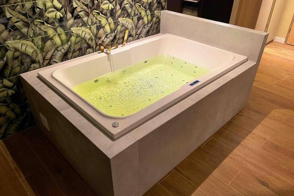 Hawaii Beach Lounge, Loft Z Jacuzzi I Tarasem - Sloneczne Tarasy W Porta Mare, Dziwnówek Exterior foto